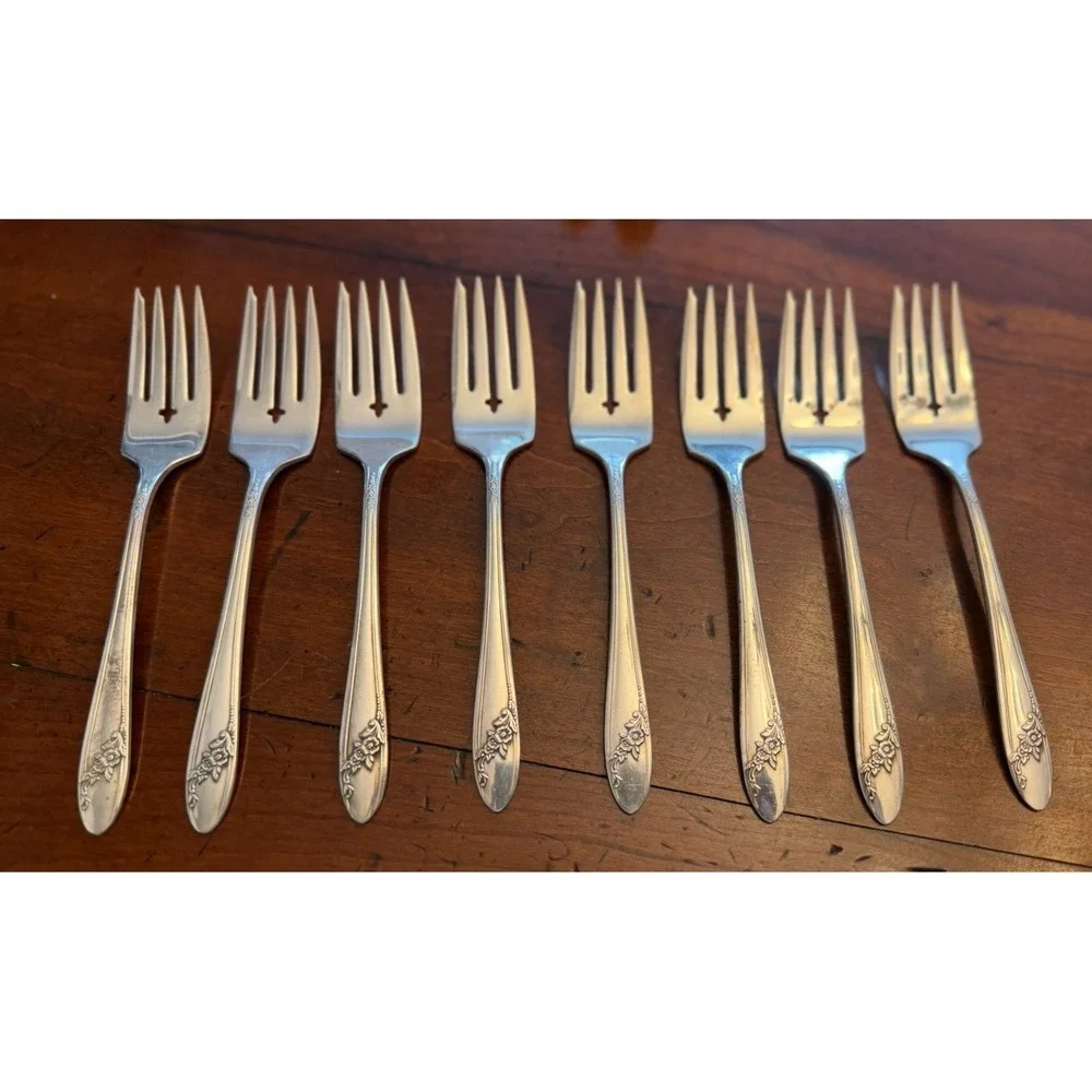 Vtg Oneida Tudor Plate Queen Bess II Silverplate Flatware 43 Piece Service for 6